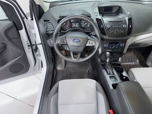 Used 2017 Ford Escape SE AWD/4WD image 14
