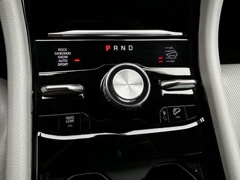Used 2021 Jeep Grand Cherokee L Overland w/ Advanced Protech Group III AWD/4WD image 24