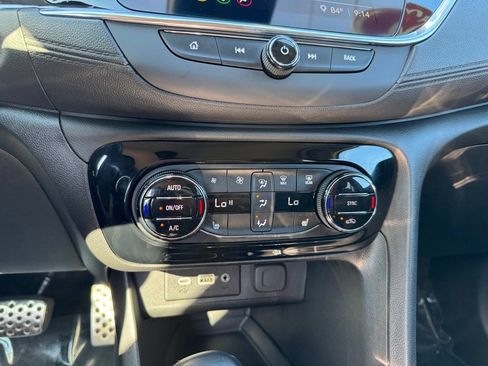 Certified 2023 Buick Encore GX Select w/ Sport Touring Package FWD image 27
