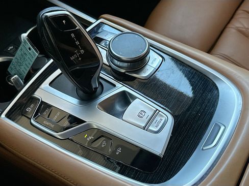 Used 2020 BMW 740i w/ M Sport Package image 17