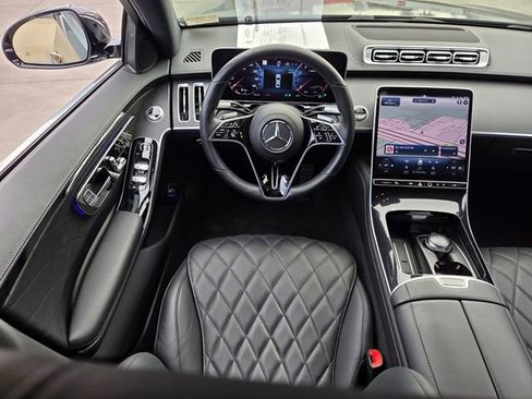 Used 2022 Mercedes-Benz S 500 4MATIC image 12