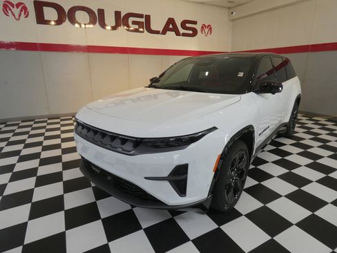 Used 2024 Jeep Wagoneer Launch Edition image 1