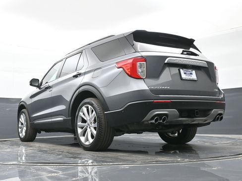 Used 2022 Ford Explorer Platinum w/ Equipment Group 601A image 44