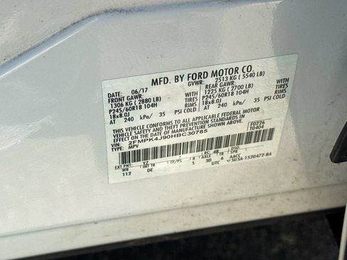 Used 2017 Ford Edge SEL w/ Class II Trailer Tow Package AWD/4WD image 36