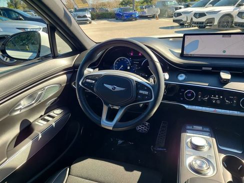 Used 2023 Genesis GV70 2.5T w/ Sport Prestige Package image 7