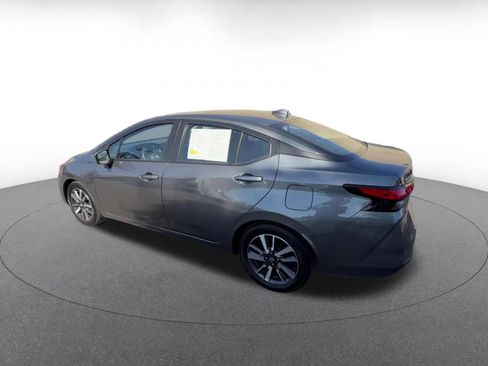 Used 2025 Nissan Versa SV FWD image 10