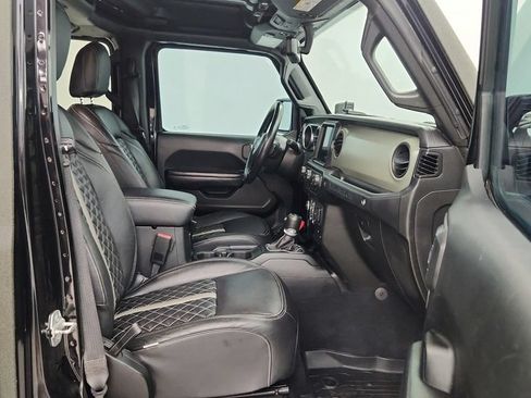 Used 2021 Jeep Wrangler Unlimited Sport AWD/4WD image 19