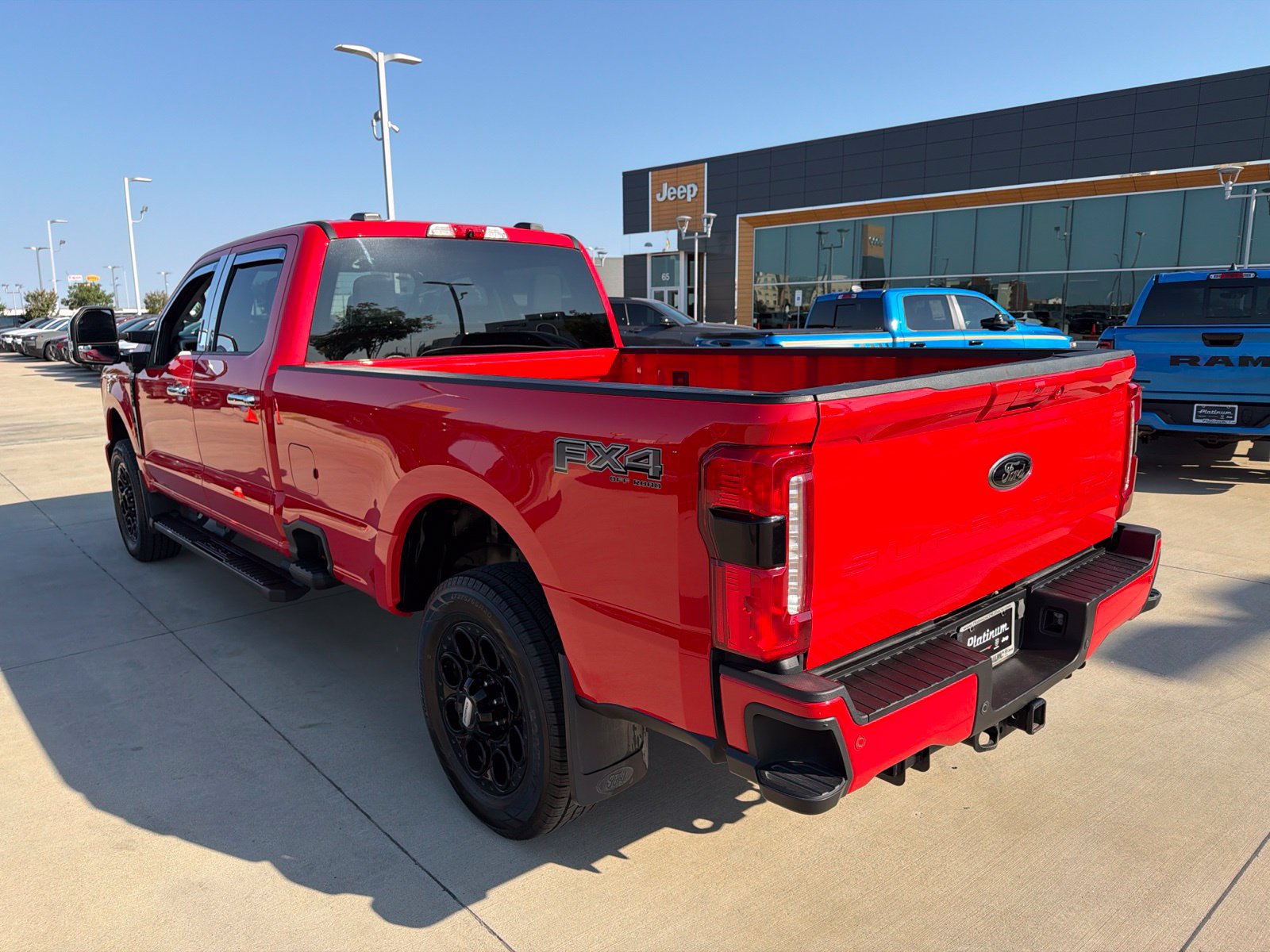 Used 2024 Ford F250 XLT w/ Black Appearance Package AWD/4WD image 3