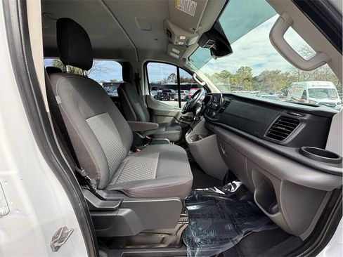 Used 2021 Ford Transit 350 XLT image 34