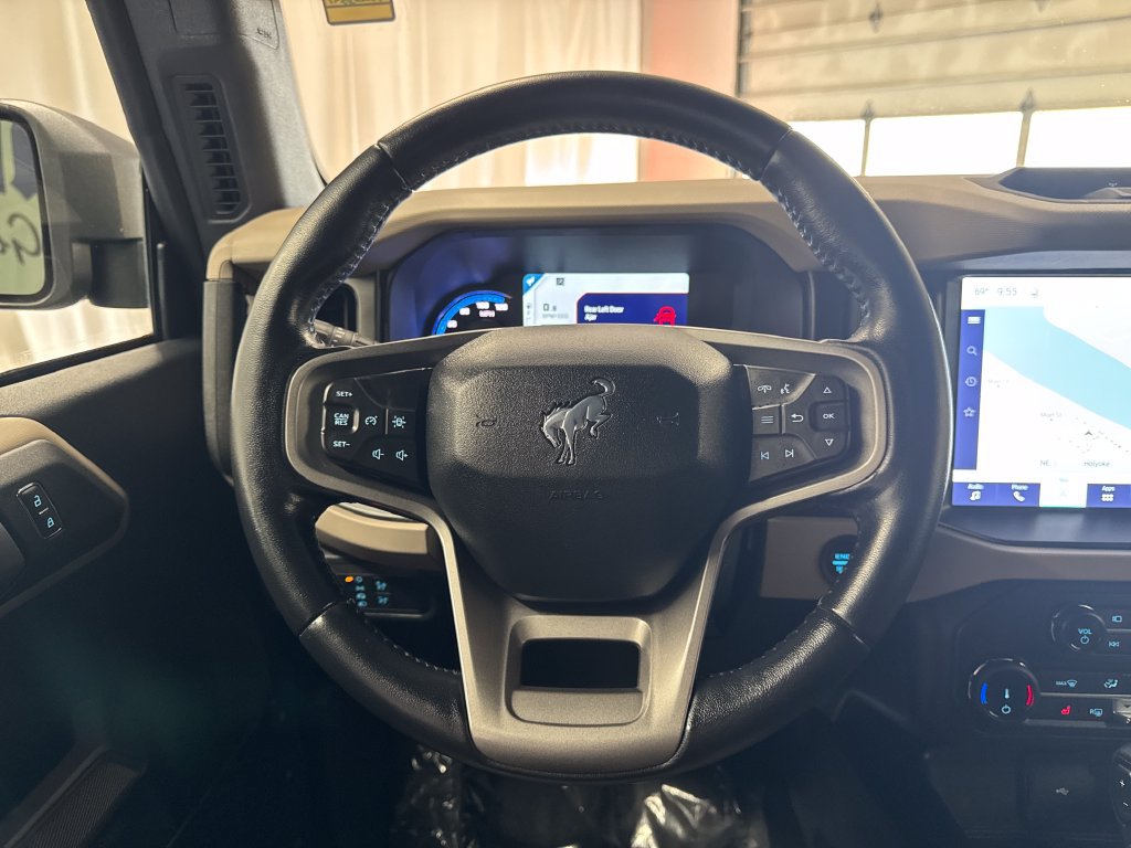 Used 2022 Ford Bronco 4-Door AWD/4WD image 15