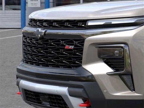 New 2026 Chevrolet Traverse Z71 w/ Enhanced Driving Package image 13