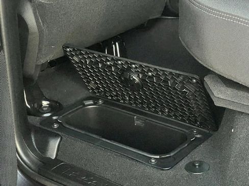 Used 2025 RAM 2500 Big Horn image 39