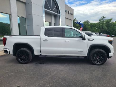Used 2024 GMC Sierra 1500 Elevation w/ Elevation Premium Package AWD/4WD image 6