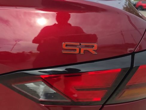 Certified 2025 Nissan Altima 2.5 SR w/ SR Premium Package FWD image 5