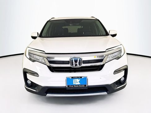 Used 2019 Honda Pilot Touring image 2