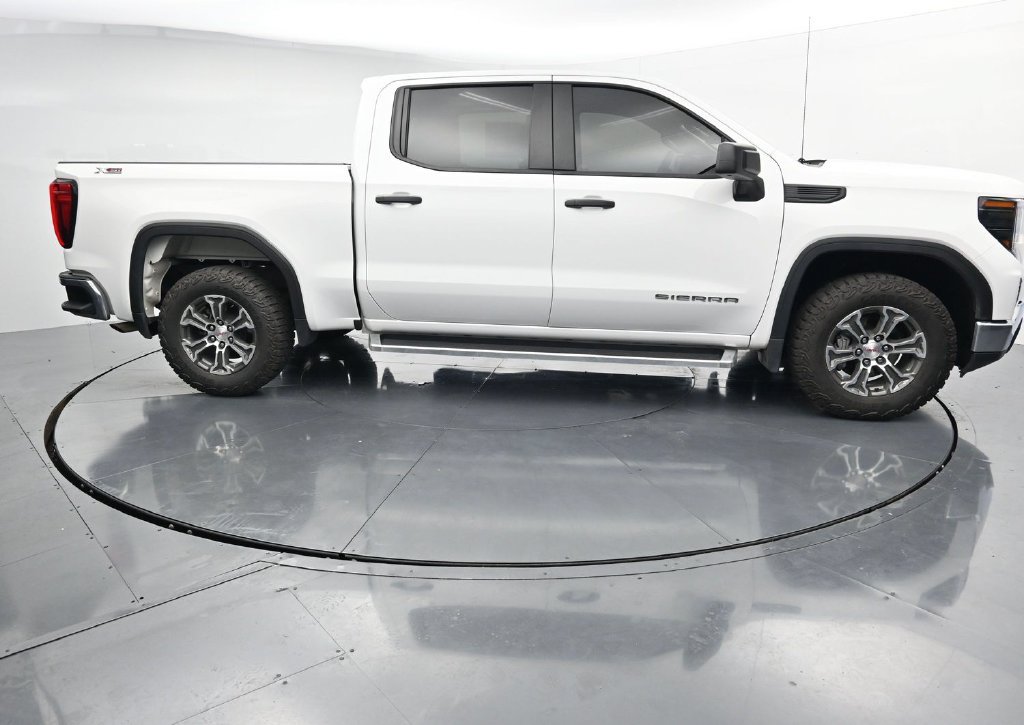 Used 2025 GMC Sierra 1500 Pro w/ Pro Value Package AWD/4WD image 9