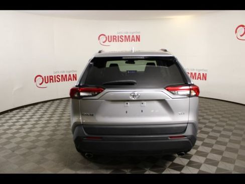 Used 2024 Toyota RAV4 XLE FWD image 7