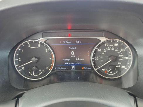 Used 2025 Nissan Altima 2.5 SV FWD image 15