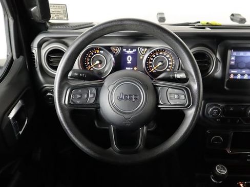 Used 2022 Jeep Wrangler Unlimited Sport AWD/4WD image 7
