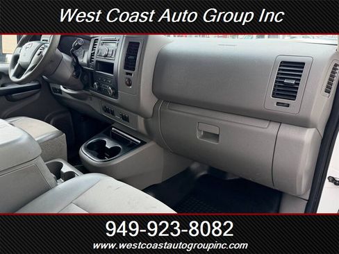 Used 2016 Nissan NV 2500 SV image 13