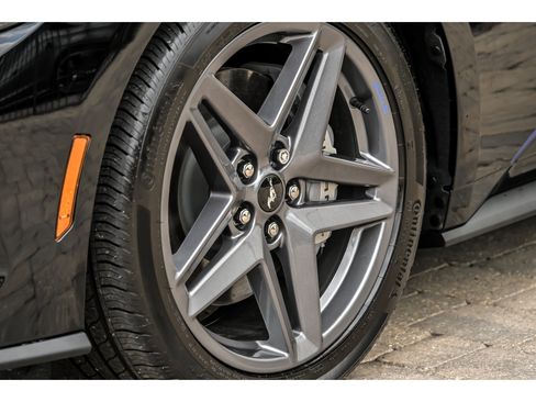 Used 2025 Ford Mustang GT Premium RWD image 8