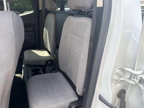 Used 2016 Chevrolet Colorado W/T w/ WT Convenience Package RWD image 13
