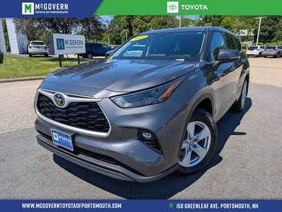Used 2024 Toyota Highlander LE