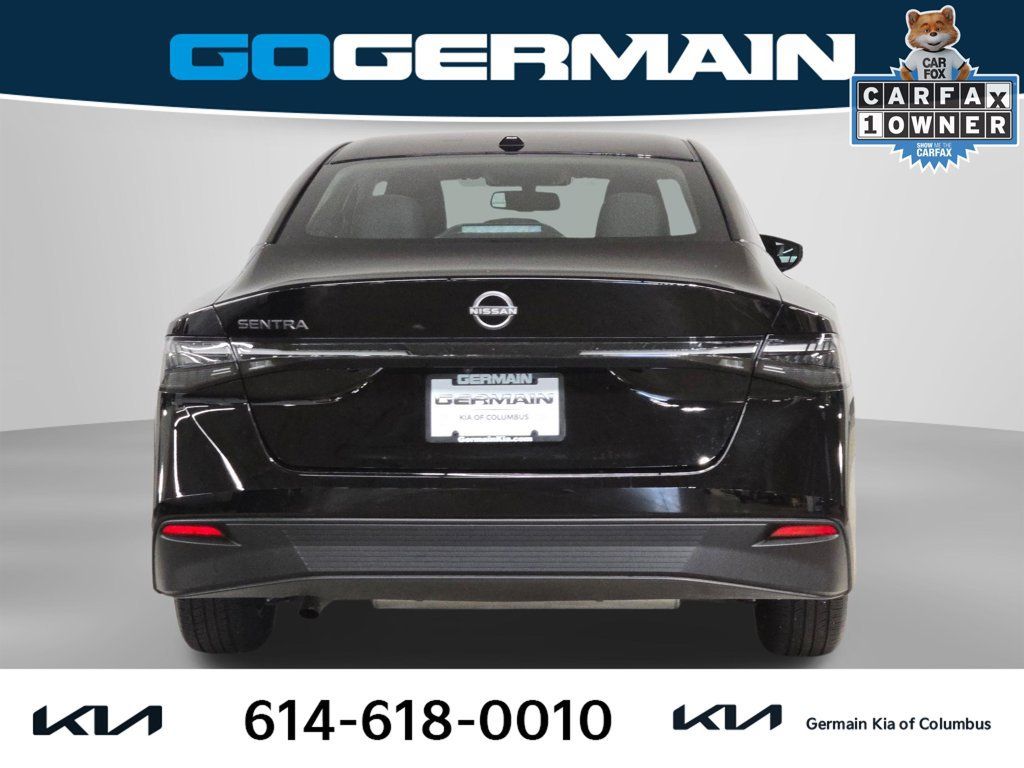Used 2026 Nissan Sentra SV w/ SV Convenience Package FWD image 9