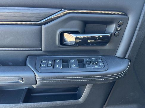 New 2025 RAM 2500 Rebel w/ Rebel Level 2 Equipment Group AWD/4WD image 25