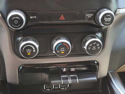 Used 2020 RAM 1500 Lone Star image 30