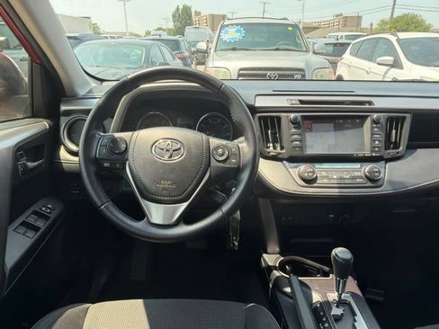 Used 2016 Toyota RAV4 XLE w/ Protection Package AWD/4WD image 23