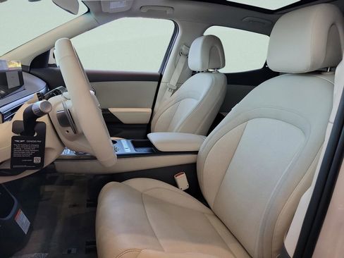 New 2026 Genesis GV60 RWD image 13