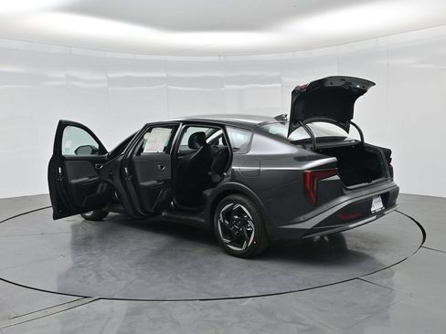 New 2026 Kia K4 EX FWD image 49