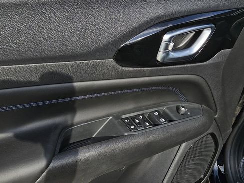 New 2026 Jeep Compass Latitude image 13