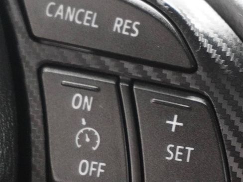 Used 2017 MAZDA CX-3 Touring FWD image 17
