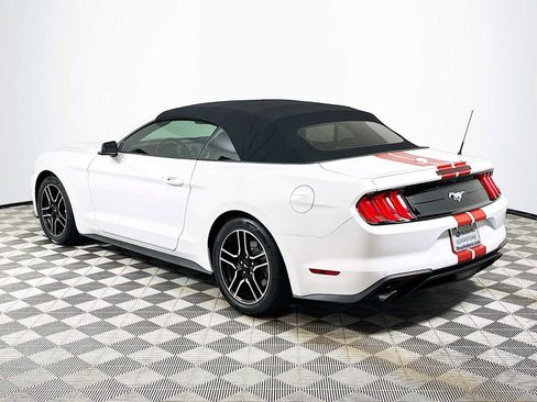 Used 2020 Ford Mustang Premium RWD image 5
