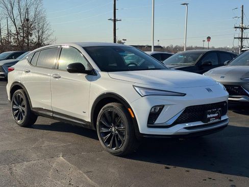 New 2026 Buick Envista Sport Touring w/ Convenience II Package image 2