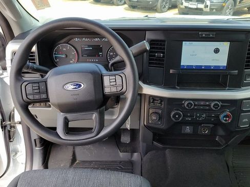 New 2025 Ford F250 XLT w/ 360-Degree Camera Package image 12