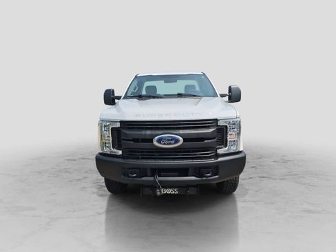 Used 2019 Ford F250 XL w/ Snow Plow Prep Package AWD/4WD image 3