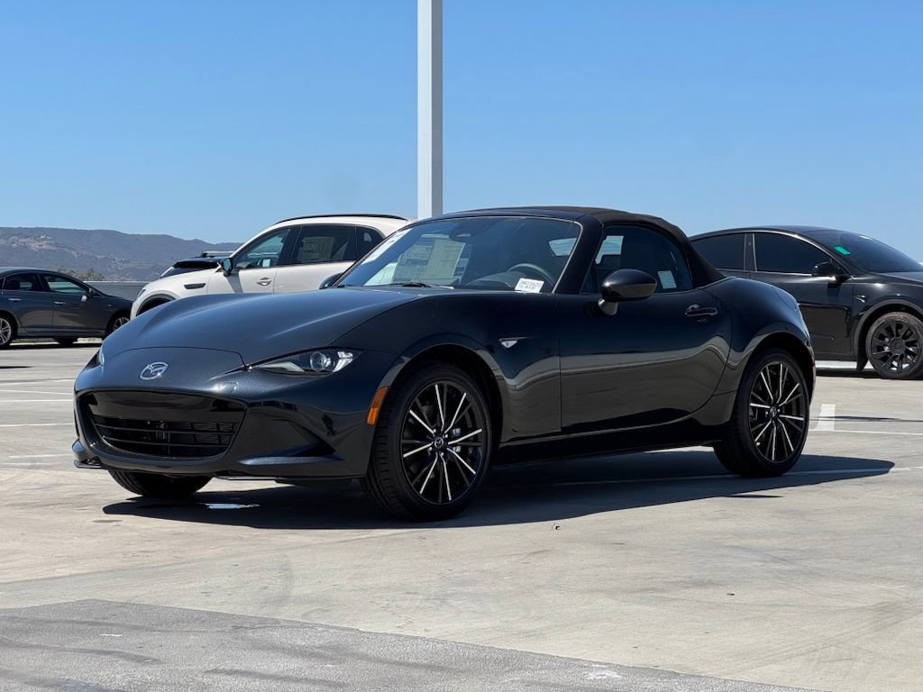New 2026 MAZDA MX-5 Miata Grand Touring RWD image 6