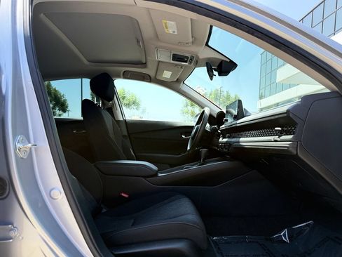 Used 2025 Honda Accord SE image 26