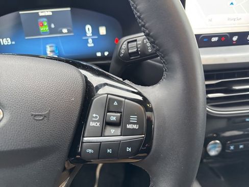 Used 2024 Ford Escape Platinum image 15