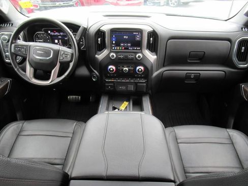 Used 2023 GMC Sierra 2500 Denali w/ Denali Ultimate Package image 15