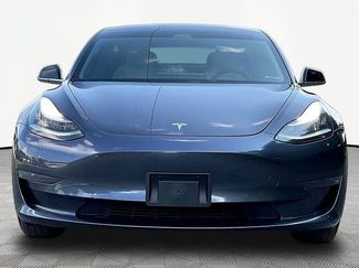 Used 2019 Tesla Model 3 RWD video 2