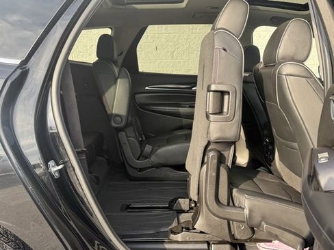 Used 2020 Buick Enclave Avenir w/ Avenir Technology Package image 20