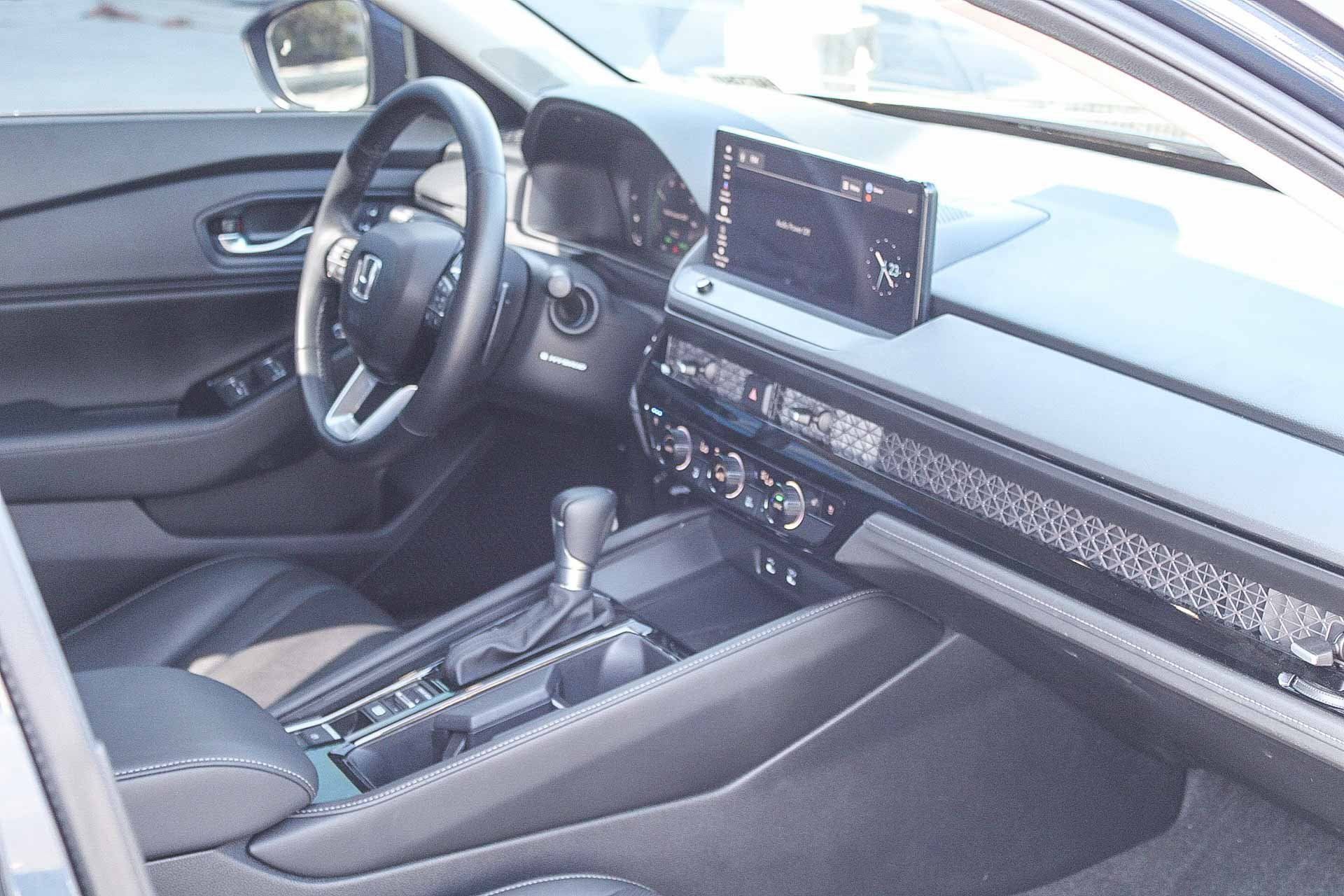 Used 2024 Honda Accord Touring image 18
