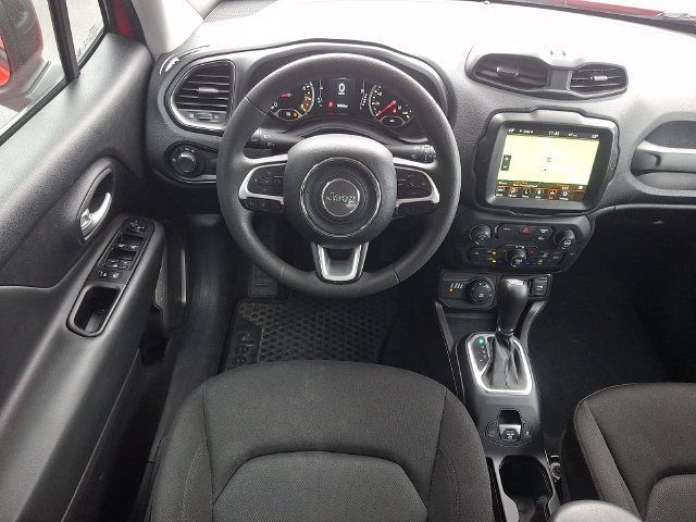 Used 2023 Jeep Renegade Latitude AWD/4WD image 11