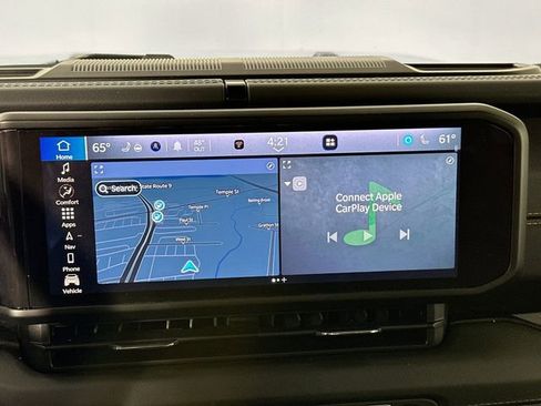 Used 2024 Jeep Wrangler Unlimited Sahara w/ Technology Group image 11