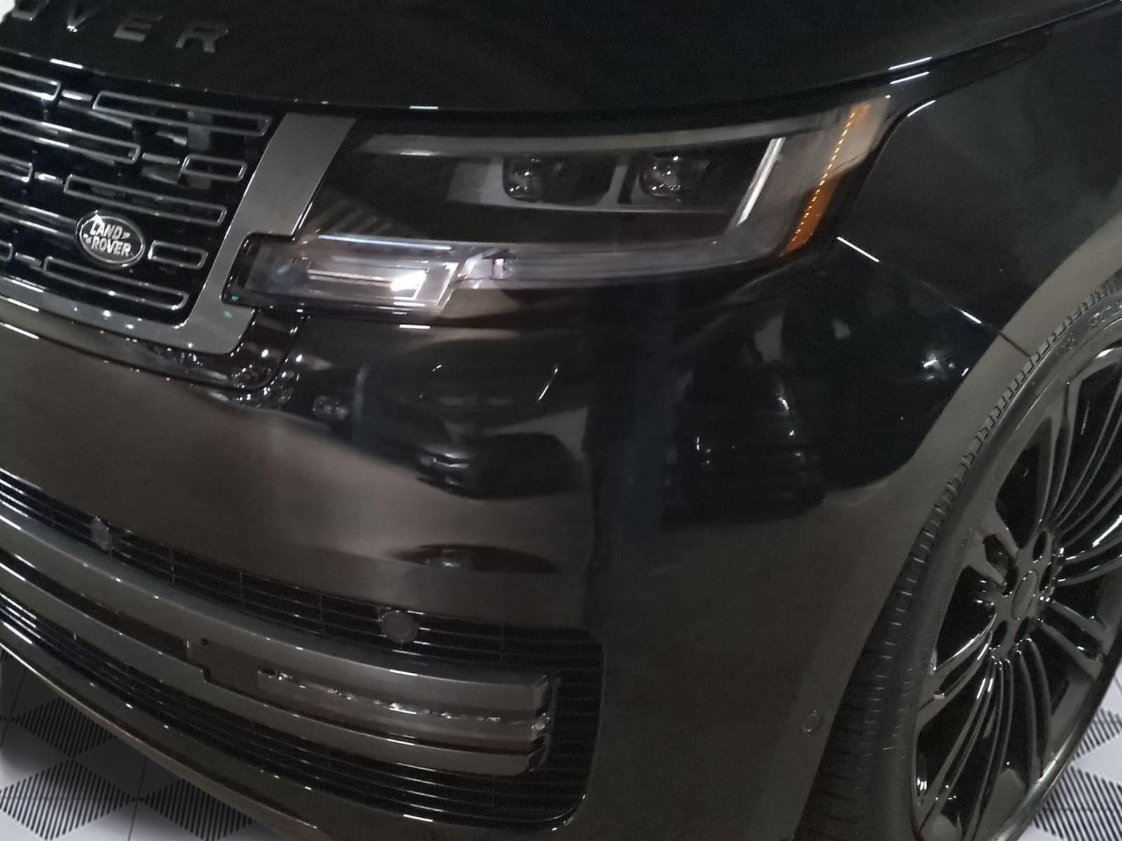 New 2026 Land Rover Range Rover SE AWD/4WD image 10