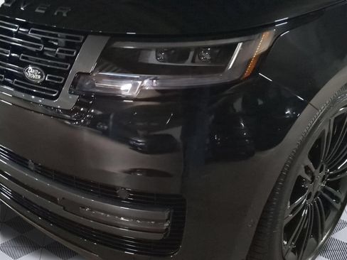 New 2026 Land Rover Range Rover SE AWD/4WD image 10